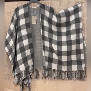 G.H. Bass & Co. Reversible Grey Plaid Shawl